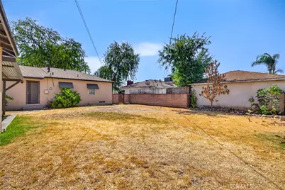 837 N 10th Avenue, Upland, CA 91786 - Photo 25