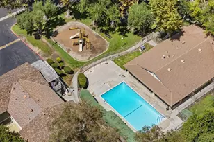 2101 E Aroma, West Covina, CA 91791 - Photo 29