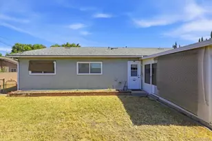 614 Azure Ct, Upland, CA 91786 - Photo 35