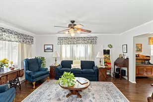 614 Azure Ct, Upland, CA 91786 - Photo 11