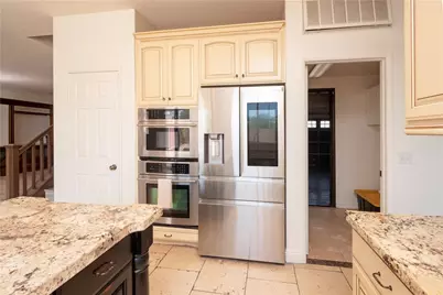 5764 Riverwood, Fontana, CA 92336 - Photo 9
