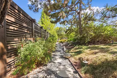 2275 N La Paz, Claremont, CA 91711 - Photo 5