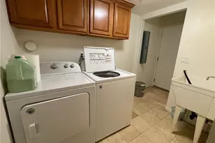 9301 Shirley Ave, Northridge, CA 91324 - Photo 13