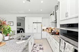11915 Sagecrest Ct, Corona, CA 92883 - Photo 27