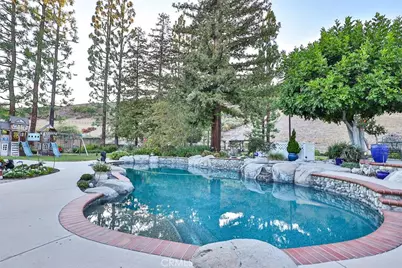 2266 Terrebonne, San Dimas, CA 91773 - Photo 9