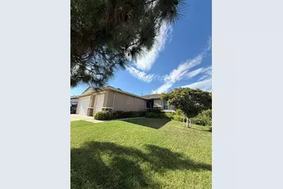 1592 Flora, Beaumont, CA 92223 - Photo 5