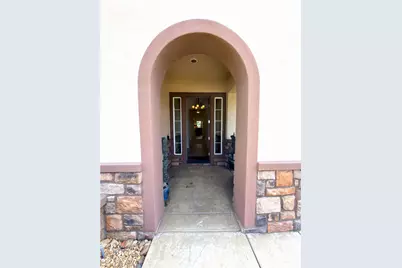 923 Union Street, Banning, CA 92223 - Photo 3