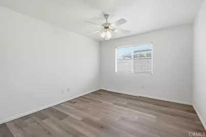 17980 Lakeview, Victorville, CA 92395 - Photo 25