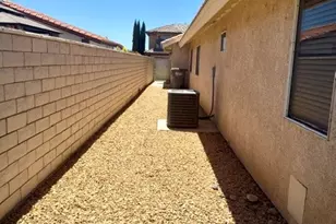 17980 Lakeview, Victorville, CA 92395 - Photo 17