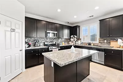 4327 Condor Avenue, Fontana, CA 92336 - Photo 9
