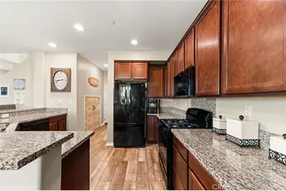 3884 Rosena Ranch, San Bernardino, CA 92407 - Photo 11