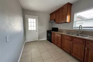 939 E D St, Ontario, CA 91764 - Photo 11
