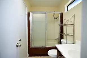9601 Sylmar Ave, Panorama City, CA 91402 - Photo 33
