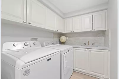 2534 Bungalow Place, Corona del Mar, CA 92625 - Photo 47