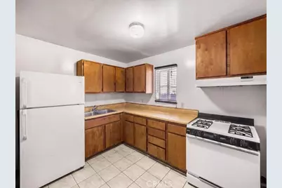 2103 2115,2117 B Street, La Verne, CA 91750 - Photo 17