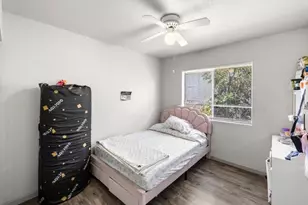 2103 2115 2117 B St, La Verne, CA 91750 - Photo 7