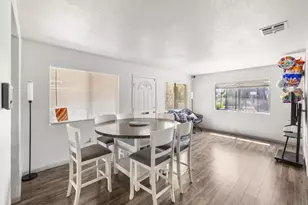 2103 2115 2117 B St, La Verne, CA 91750 - Photo 5