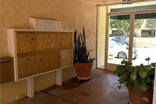 4807 Beck Ave, Valley Village, CA 91601 - Photo 25
