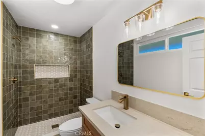816 E Pioneer Ave, Redlands, CA 92374 - Photo 29