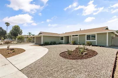 816 E Pioneer Ave, Redlands, CA 92374 - Photo 5