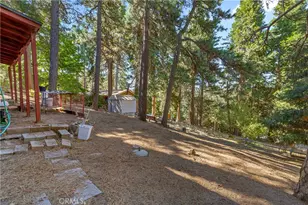 964 Chateau Dr, Crestline, CA 92325 - Photo 17