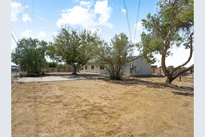 22634 Little Beaver, Apple Valley, CA 92308 - Photo 5