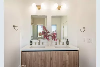 908 N Gage Avenue, Los Angeles, CA 90063 - Photo 21