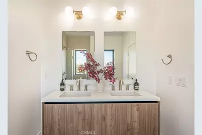 908 N Gage Avenue, Los Angeles, CA 90063 - Photo 21