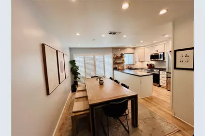 1140 N Lamer, Burbank, CA 91506 - Photo 7