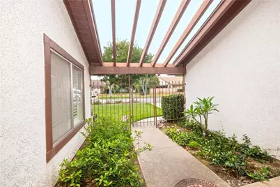 946 Coronado, Upland, CA 91786 - Photo 13