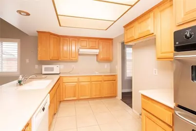 946 Coronado, Upland, CA 91786 - Photo 21