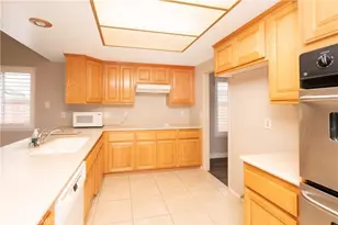 946 Coronado, Upland, CA 91786 - Photo 21