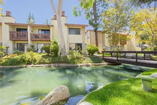 5720 Owensmouth Ave, Woodland Hills, CA 91367 - Photo 27