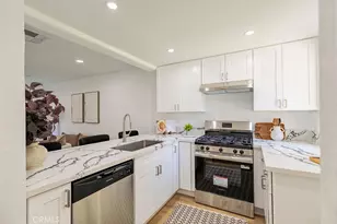5720 Owensmouth Ave, Woodland Hills, CA 91367 - Photo 5