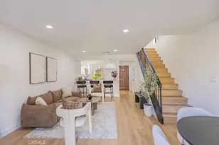 5720 Owensmouth Ave, Woodland Hills, CA 91367 - Photo 3