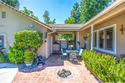 306 E 5th, Ontario, CA 91764 - Photo 37
