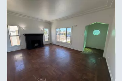 9471 La Salle Avenue, Los Angeles, CA 90047 - Photo 5