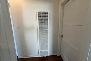 9471 La Salle Ave, Los Angeles, CA 90047 - Photo 23