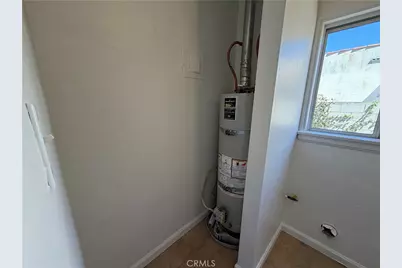 9471 La Salle Avenue, Los Angeles, CA 90047 - Photo 19