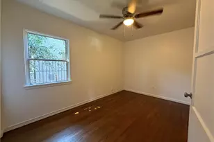 9471 La Salle Ave, Los Angeles, CA 90047 - Photo 33