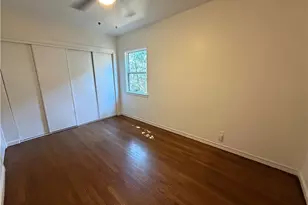 9471 La Salle Ave, Los Angeles, CA 90047 - Photo 37