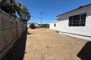 9471 La Salle Ave, Los Angeles, CA 90047 - Photo 45