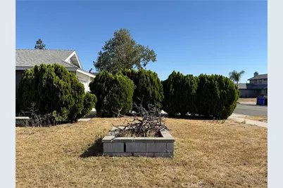 7855 Grace Avenue, Fontana, CA 92336 - Photo 25