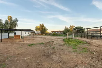 20265 Woodward, Perris, CA 92570 - Photo 33