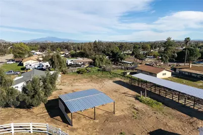20265 Woodward, Perris, CA 92570 - Photo 41