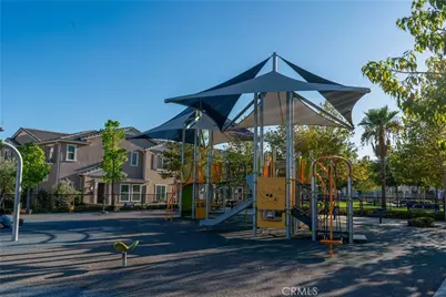 16014 Parkhouse #2, Fontana, CA 92336 - Photo 11