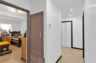 923 Hallwood Ave, Pomona, CA 91767 - Photo 17