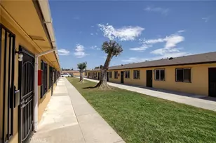 428 N Poplar Ave, Montebello, CA 90640 - Photo 3