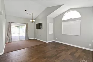 13566 Sutter Ct, Fontana, CA 92336 - Photo 9