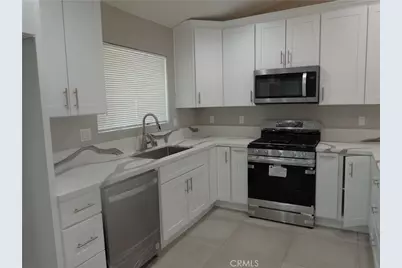 12744 Running Deer, Apple Valley, CA 92308 - Photo 7